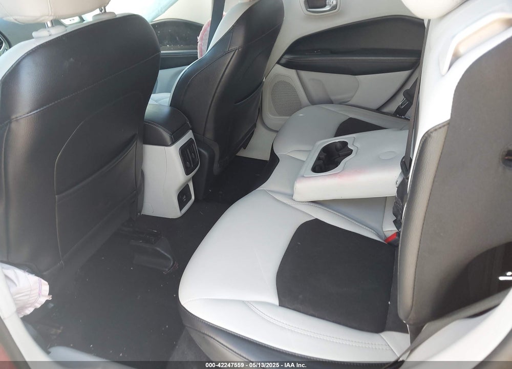 2018 JEEP COMPASS VIN: 3C4NJCBB1JT376021