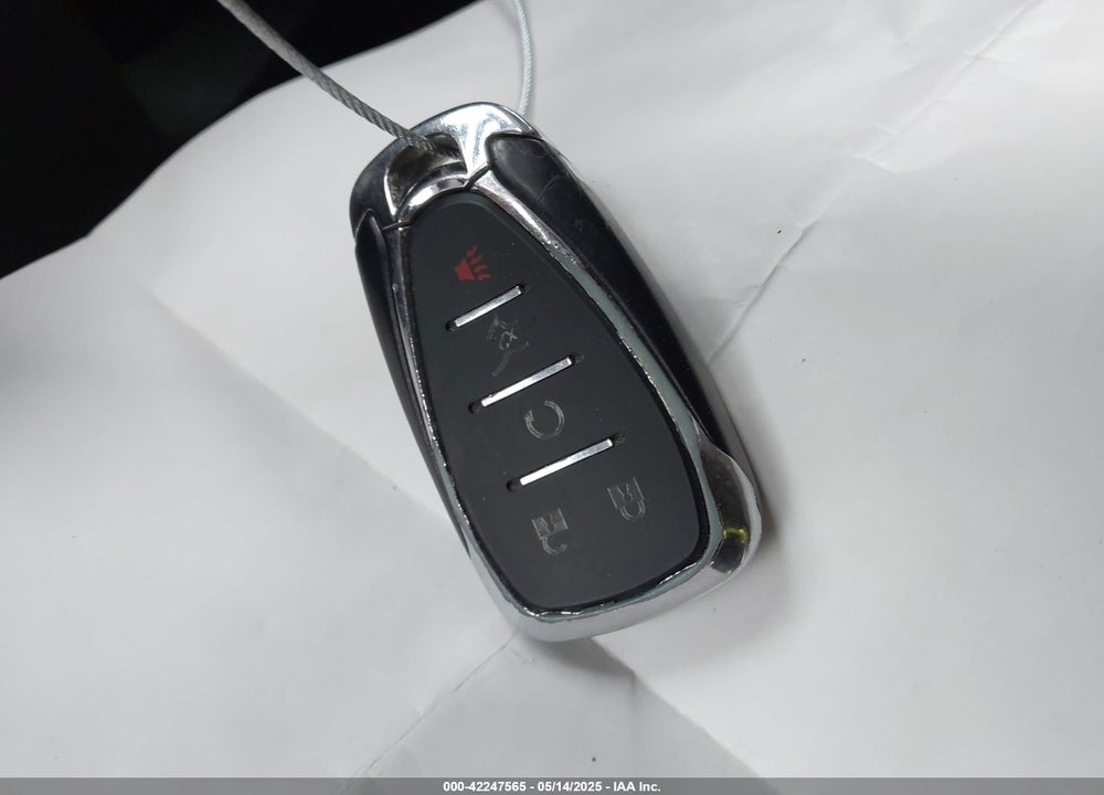 2019 CHEVROLET EQUINOX VIN: 3GNAXUEV4KS640906