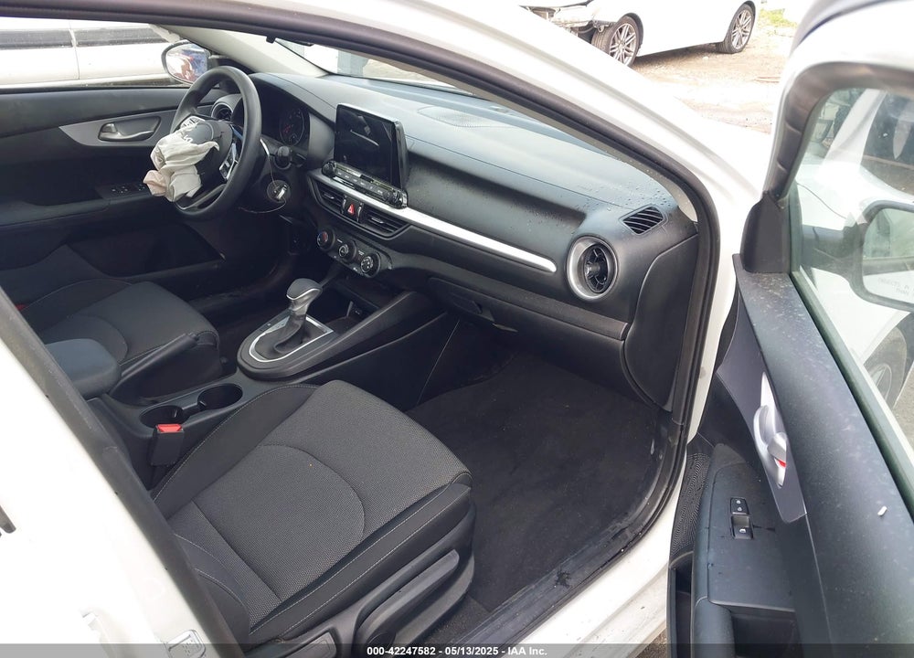 2024 KIA FORTE LXS VIN: 3KPF24AD3RE819344