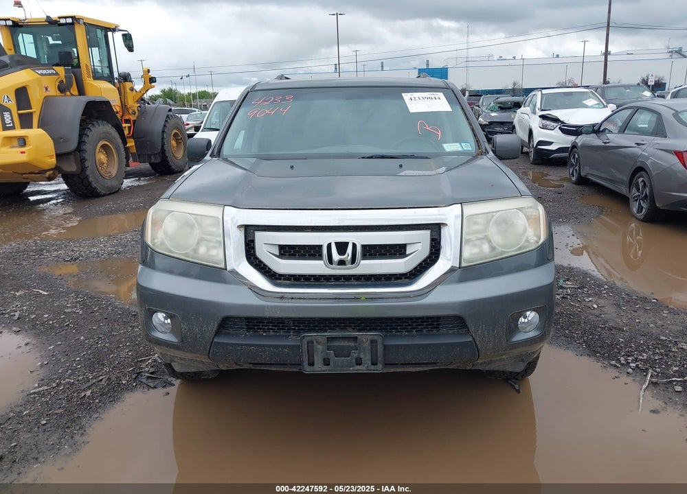 2011 HONDA PILOT EX VIN: 5FNYF4H44BB054941