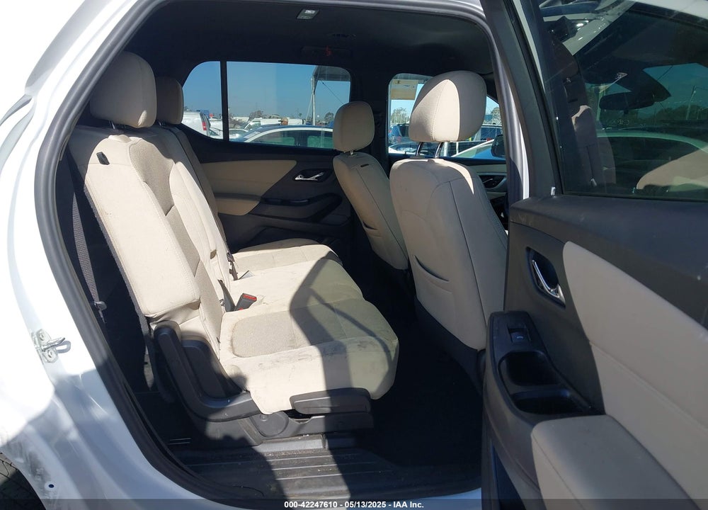 2023 CHEVROLET TRAVERSE FWD LS VIN: 1GNERFKW7PJ173137
