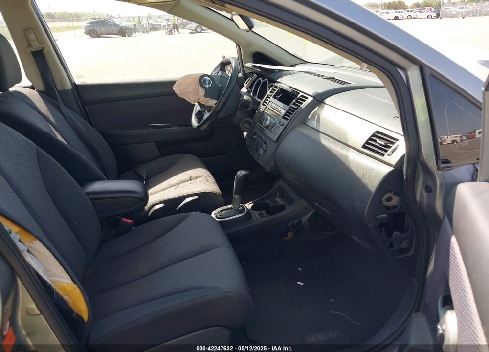 2009 NISSAN VERSA 1.8SL VIN: 3N1BC13E59L413564