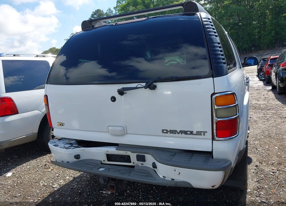 2002 CHEVROLET TAHOE Z71 VIN: 1GNEK13Z02R329819