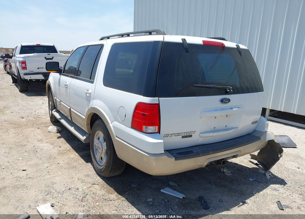 2005 FORD EXPEDITION EDDIE BAUER/KING RANCH VIN: 1FMPU17555LA72226