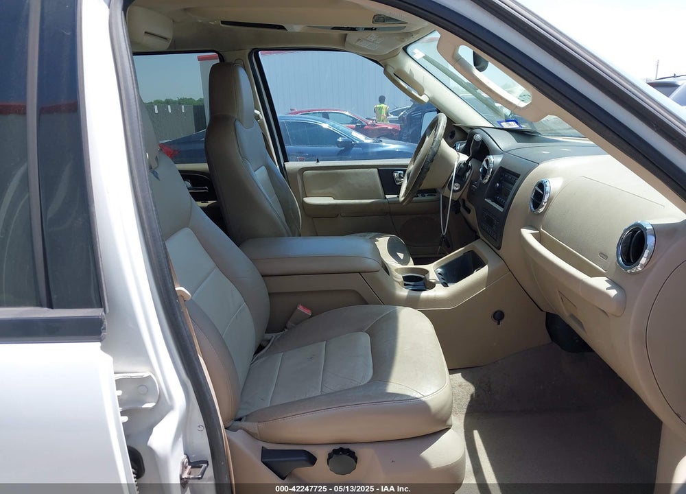 2005 FORD EXPEDITION EDDIE BAUER/KING RANCH VIN: 1FMPU17555LA72226