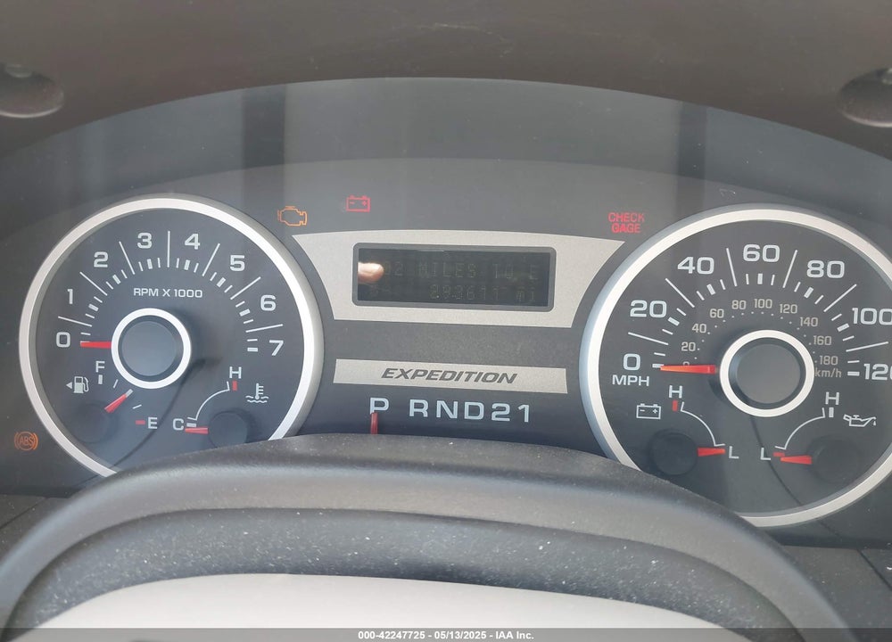 2005 FORD EXPEDITION EDDIE BAUER/KING RANCH VIN: 1FMPU17555LA72226