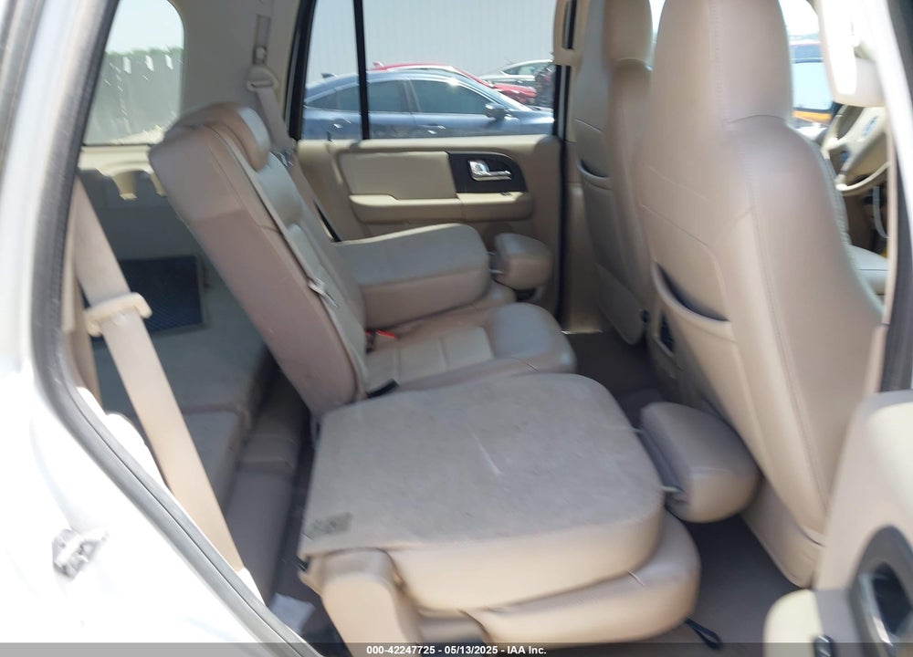 2005 FORD EXPEDITION EDDIE BAUER/KING RANCH VIN: 1FMPU17555LA72226