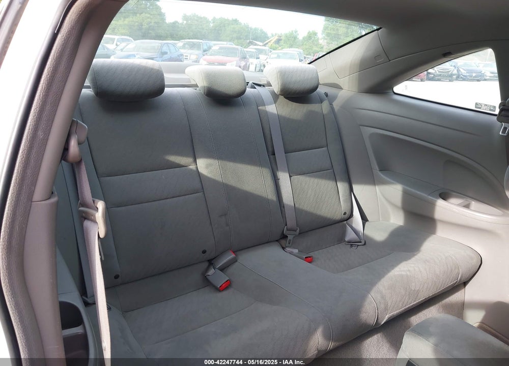 2009 HONDA CIVIC LX VIN: 2HGFG12669H540945