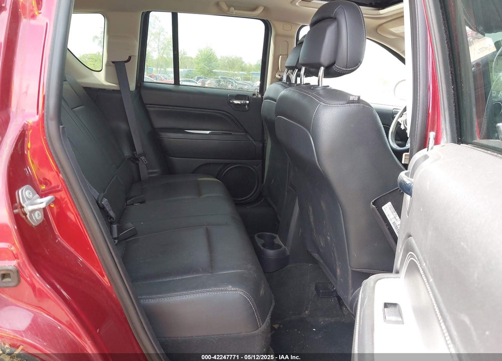 2017 JEEP COMPASS VIN: 1C4NJDEB1HD154760