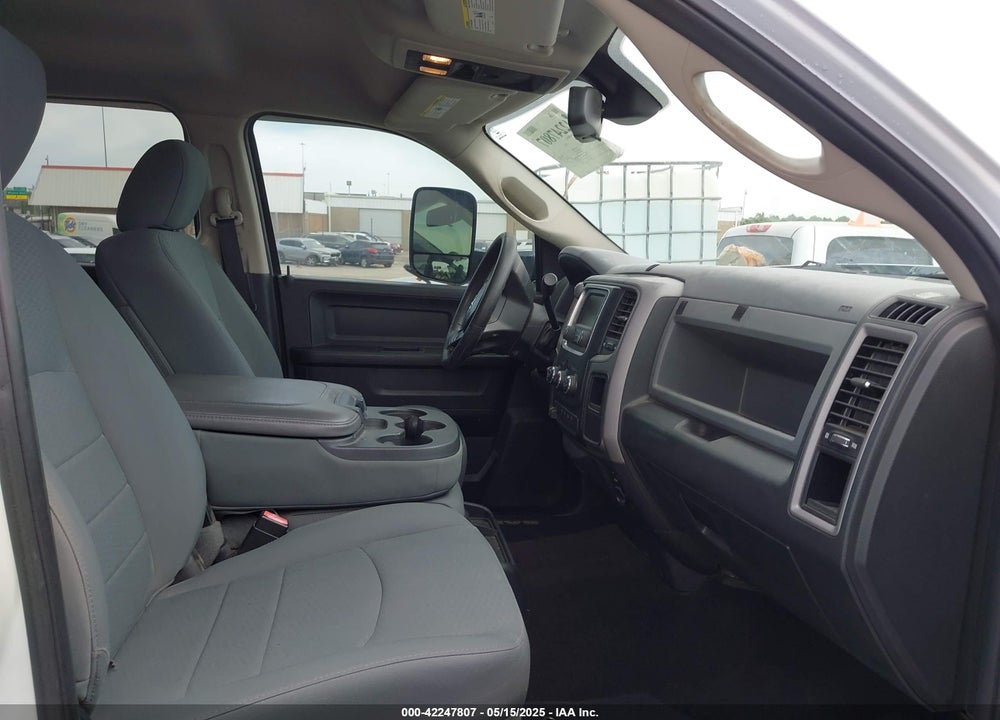 2015 RAM 3500 TRADESMAN VIN: 3C63RRGL5FG636450