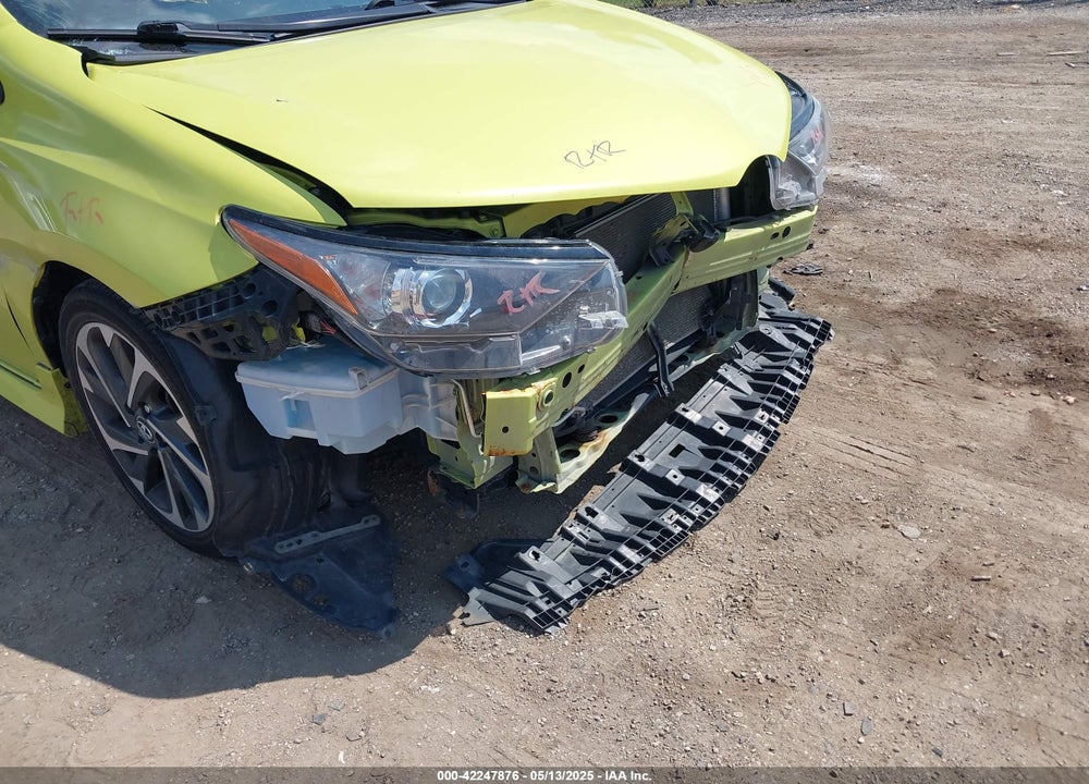 2018 TOYOTA COROLLA IM VIN: JTNKARJE5JJ569079