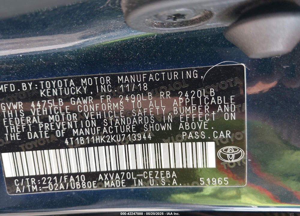 2019 TOYOTA CAMRY VIN: 4T1B11HK2KU713944