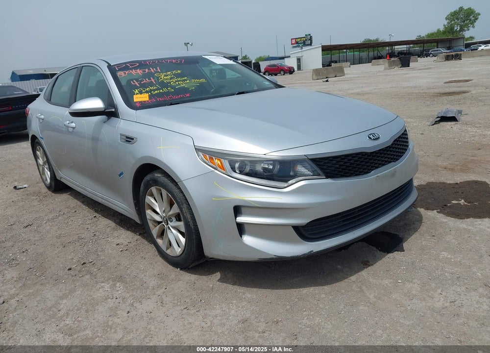 2017 KIA OPTIMA LX VIN: 5XXGT4L34HG124656