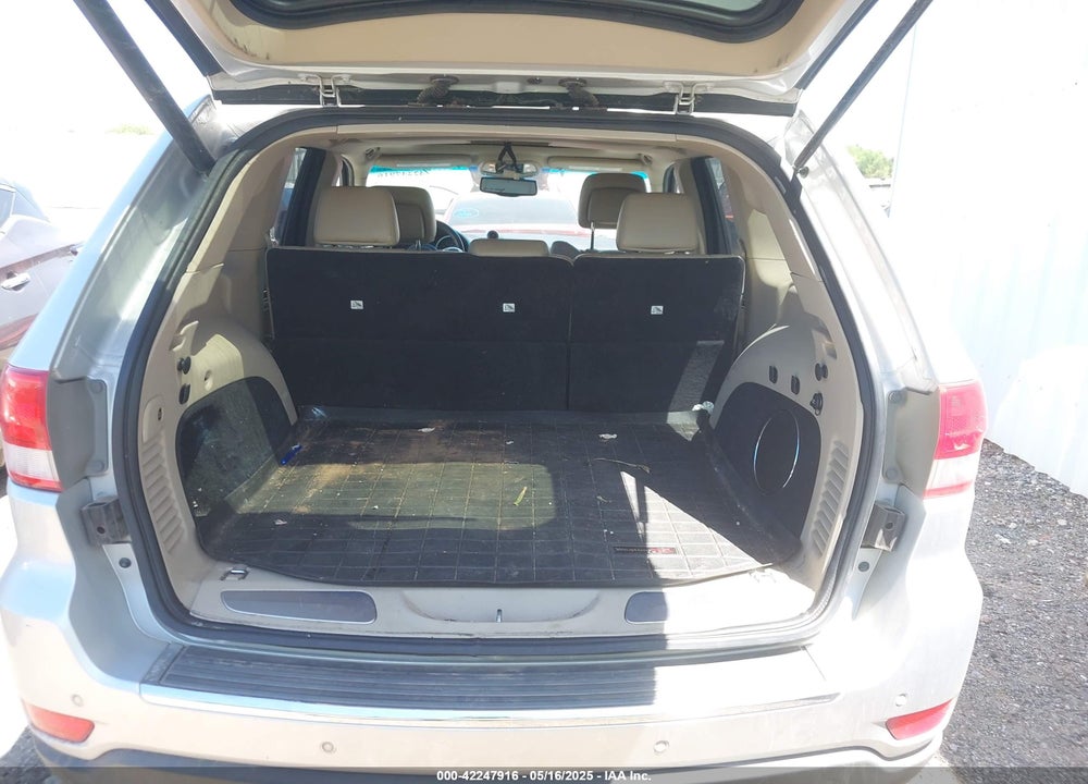 2011 JEEP GRAND CHEROKEE VIN: 1J4RR5GG9BC500182