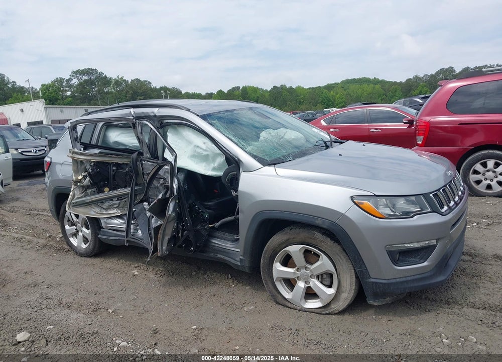 2019 JEEP COMPASS LATITUDE FWD VIN: 3C4NJCBB3KT851086