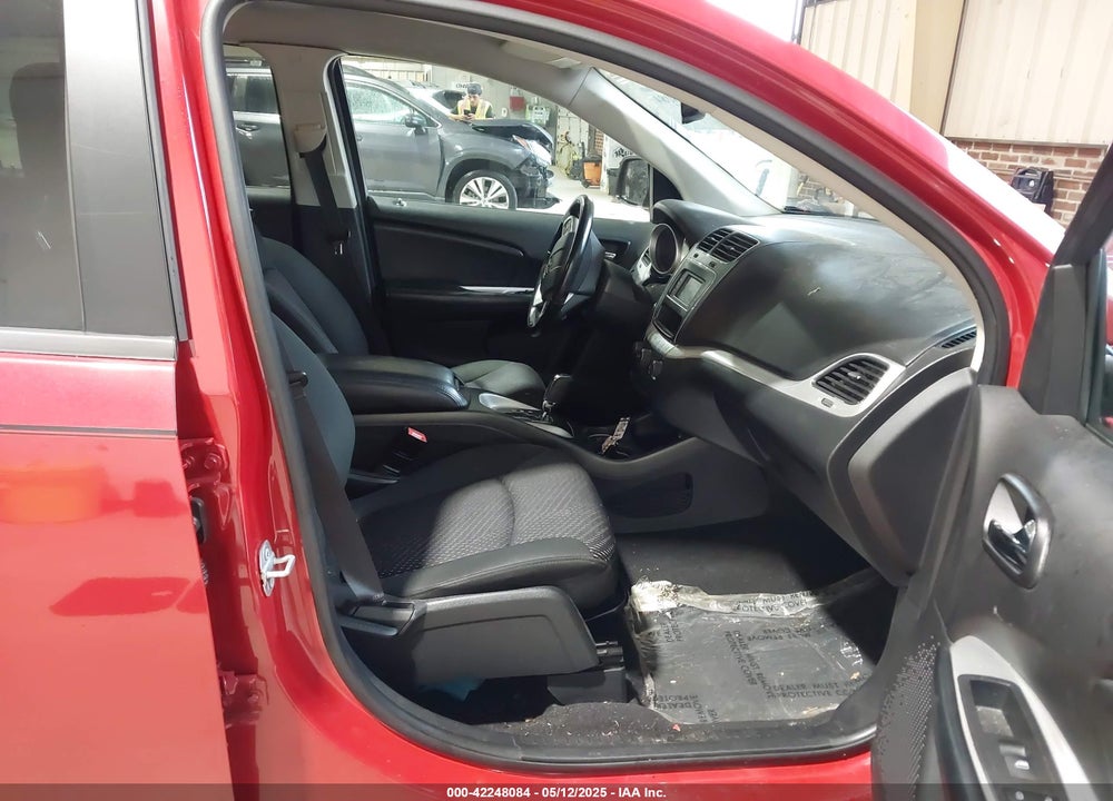 2019 DODGE JOURNEY SE VIN: 3C4PDCBB7KT837627