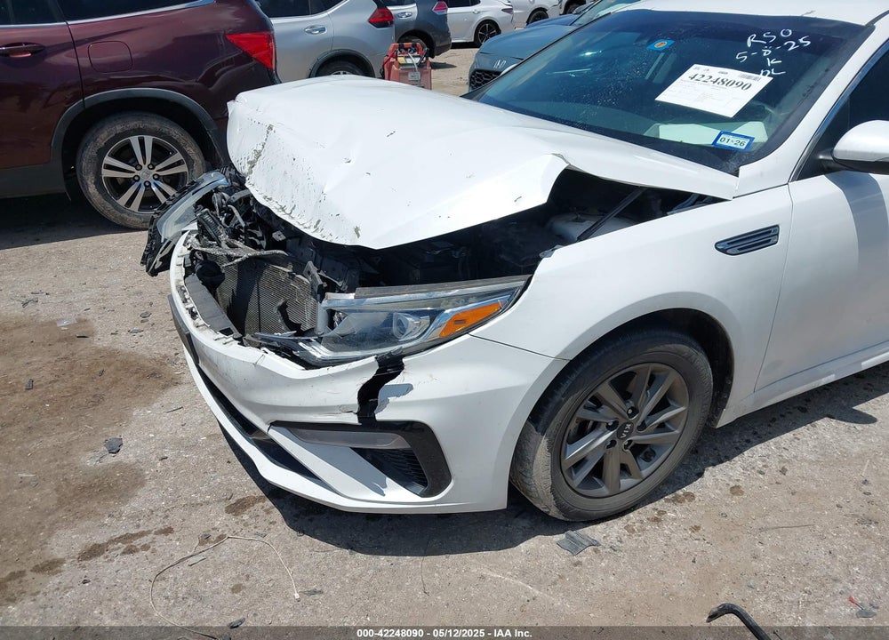 2019 KIA OPTIMA VIN: 5XXGT4L38KG372576