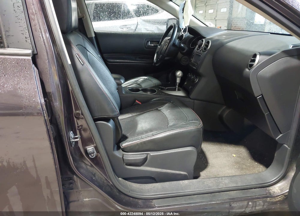 2011 NISSAN ROGUE VIN: JN8AS5MT4BW163397