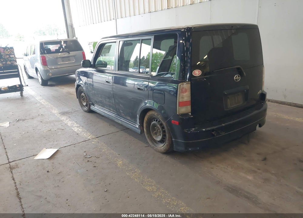 2005 SCION XB VIN: JTLKT334354023177