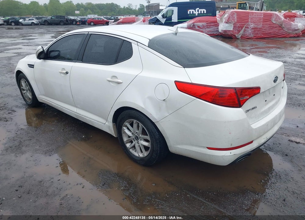2011 KIA OPTIMA VIN: KNAGM4A71B5058336