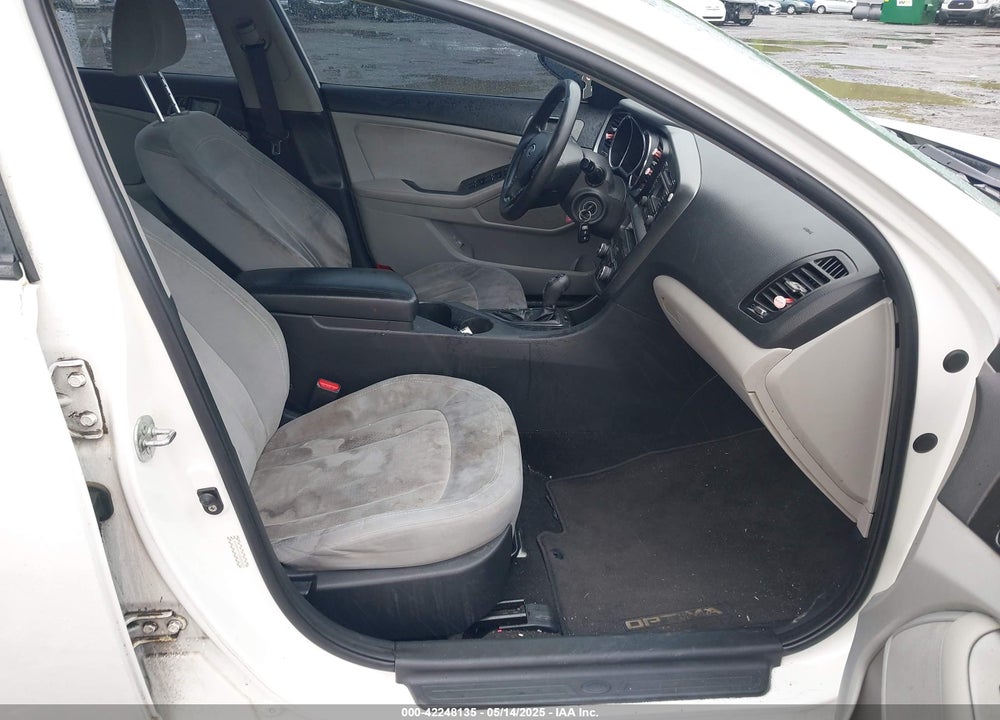 2011 KIA OPTIMA VIN: KNAGM4A71B5058336