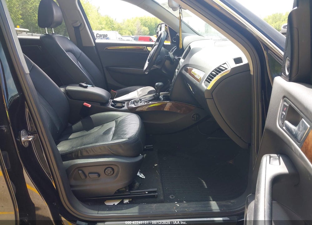 2009 AUDI Q5 3.2 PREMIUM VIN: WA1KK78RX9A052428