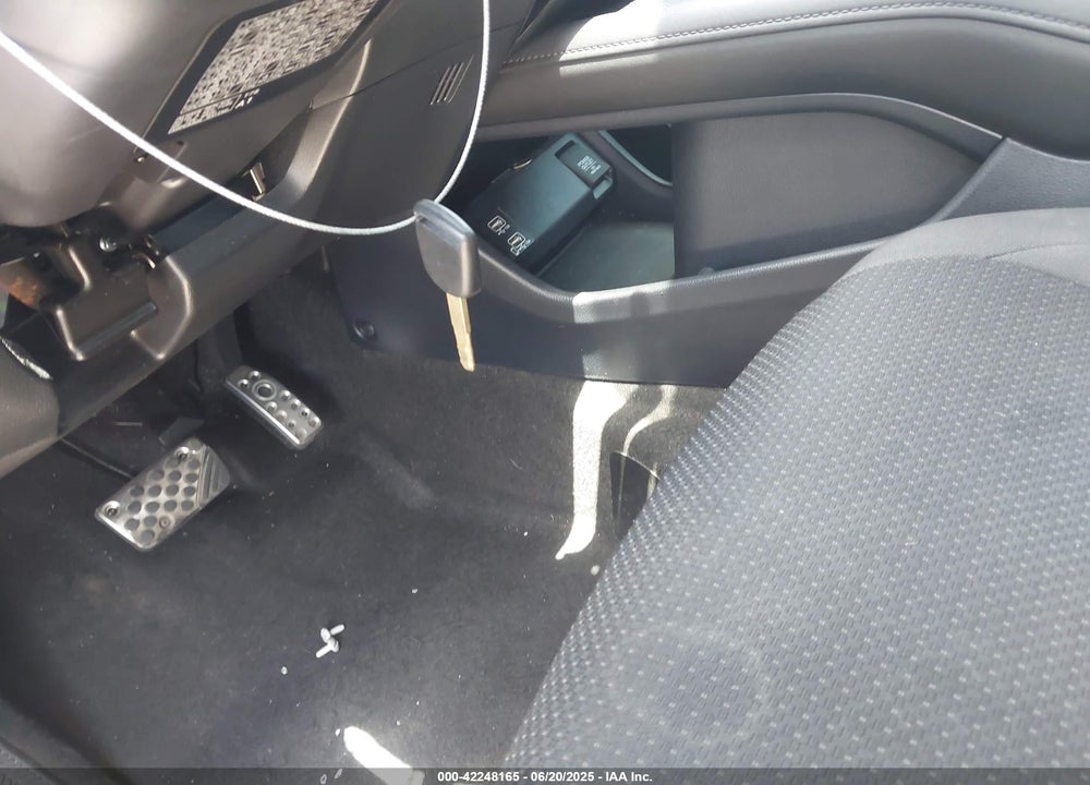 2022 HONDA HR-V VIN: 3CZRU5H15NM724111