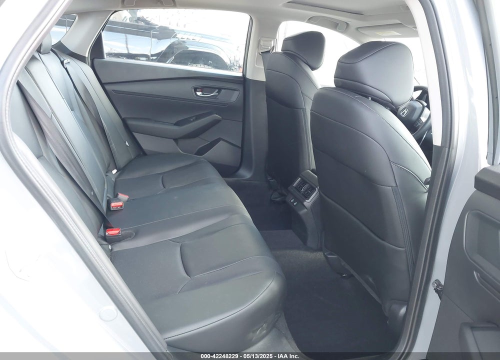 2024 HONDA ACCORD HYBRID EX-L VIN: 1HGCY2F62RA071142