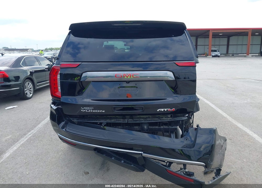 2024 GMC YUKON 4WD AT4 VIN: 1GKS2CKD0RR389126
