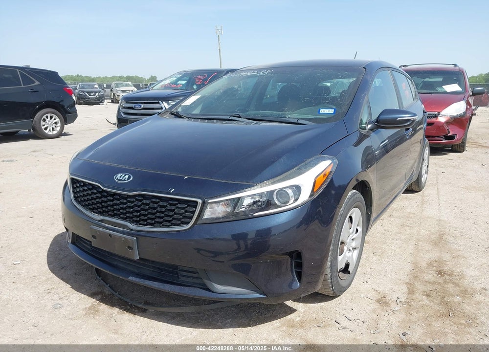 2017 KIA FORTE VIN: KNAFK5A89H5681132