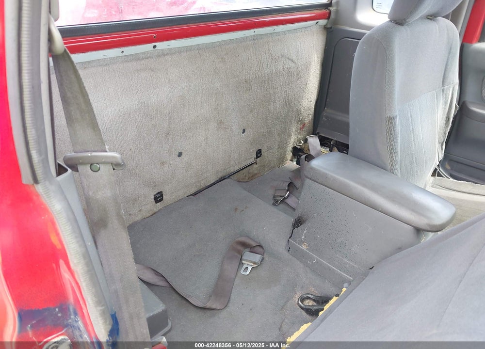 1998 NISSAN FRONTIER SE/XE VIN: 1N6DD26S9WC313482