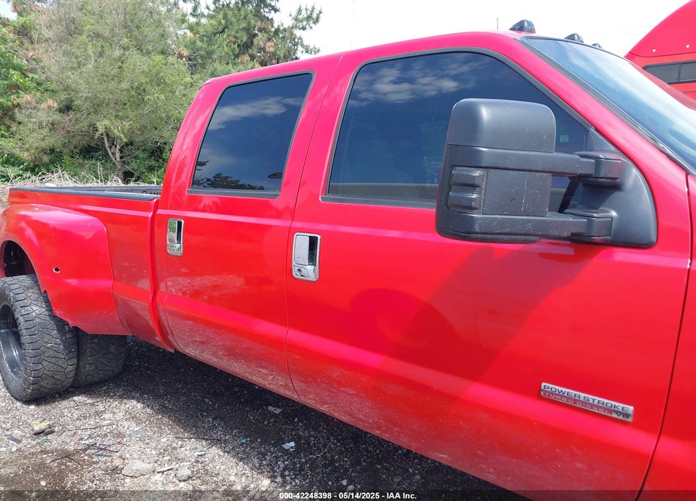 2005 FORD F-350 LARIAT/XL/XLT VIN: 1FTWW33P55EB39280
