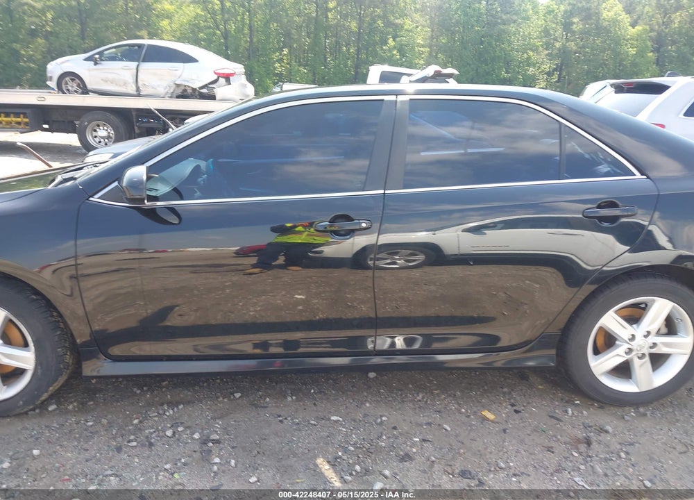 2013 TOYOTA CAMRY SE VIN: 4T1BF1FK6DU222221