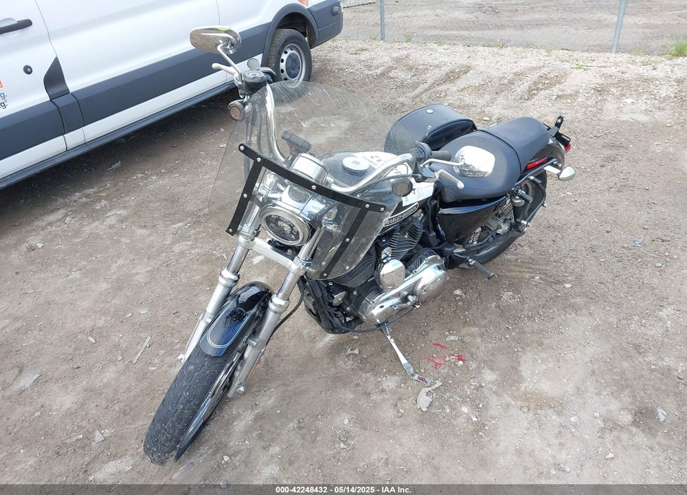 2010 HARLEY-DAVIDSON XL1200 L VIN: 1HD1CX31XAC404981