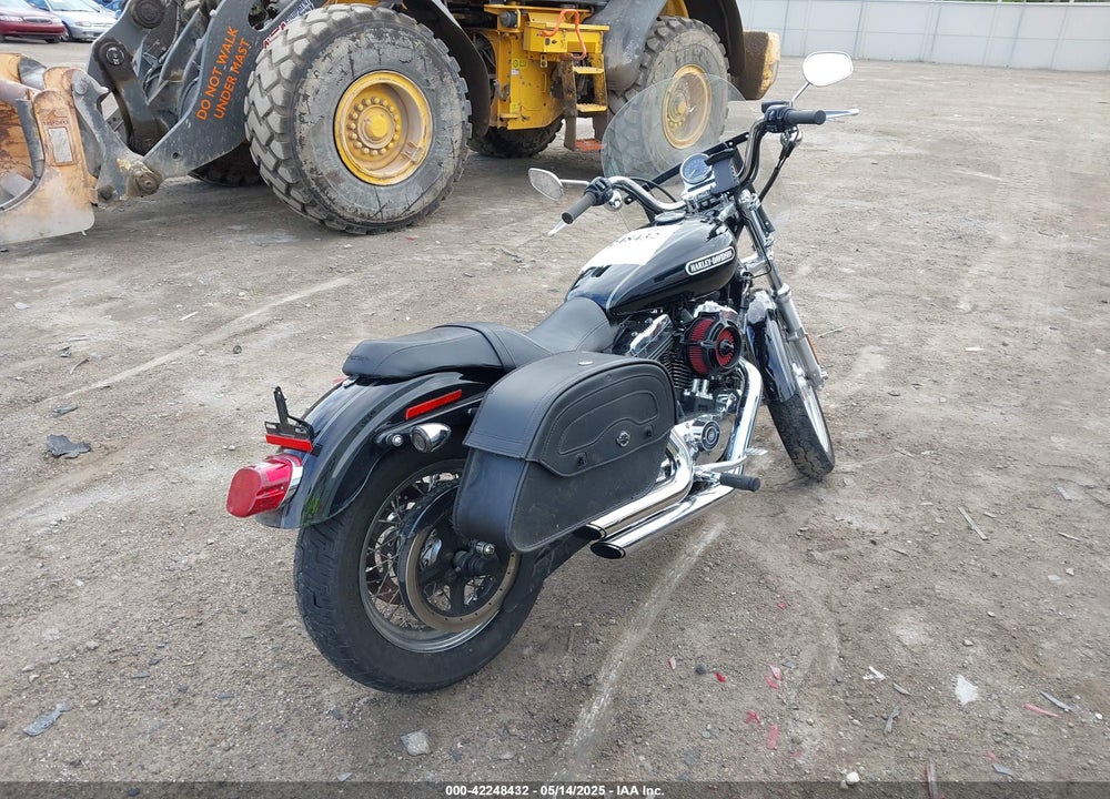 2010 HARLEY-DAVIDSON XL1200 L VIN: 1HD1CX31XAC404981