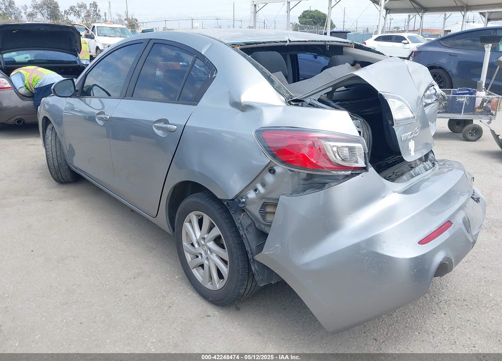 2013 MAZDA 3 I SV VIN: JM1BL1TG3D1838957