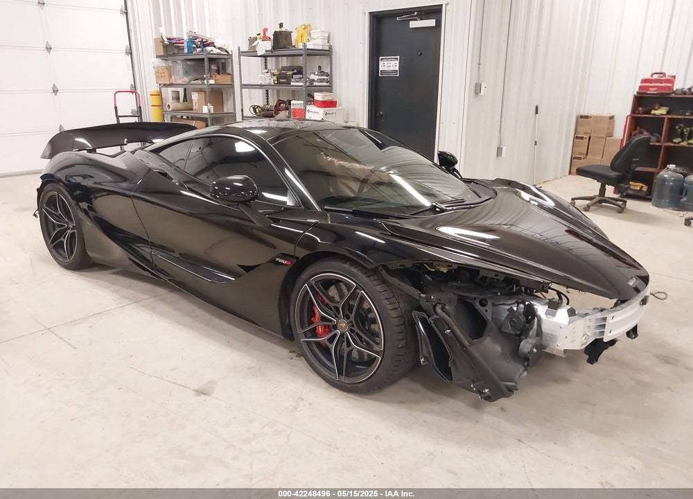 2018 MCLAREN 720S LUXURY/PERFORMANCE VIN: SBM14DCAXJW001599