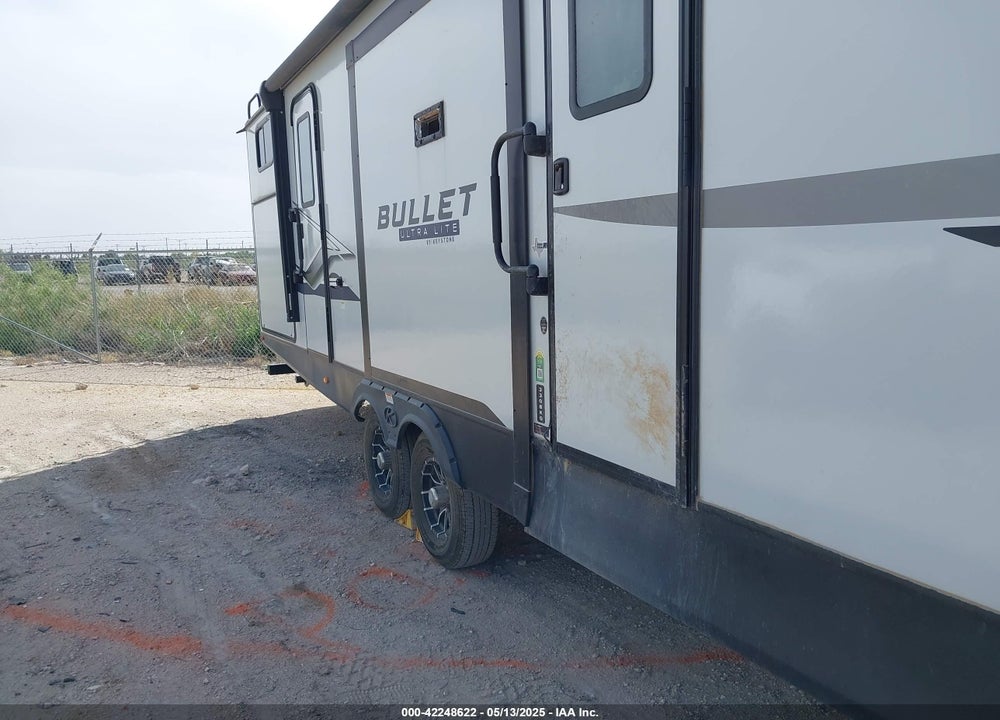 2024 BULL TRAILER 330 VIN: 4YDTBLS22RD431028