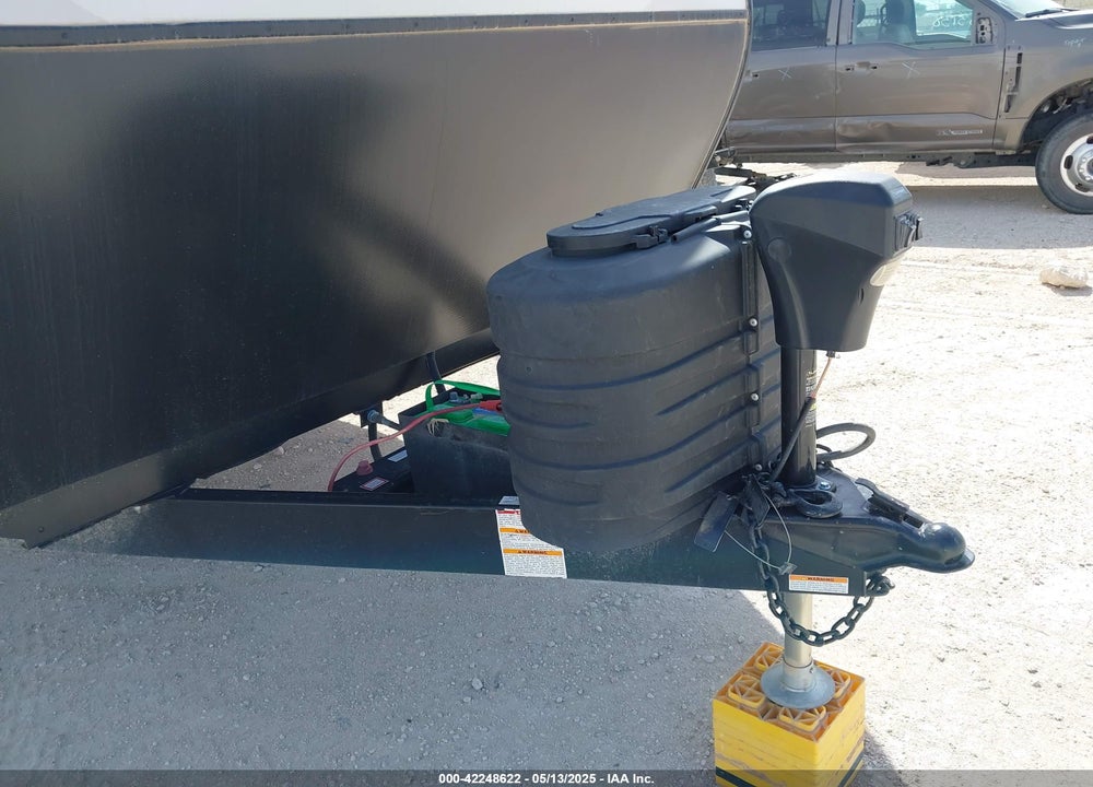 2024 BULL TRAILER 330 VIN: 4YDTBLS22RD431028
