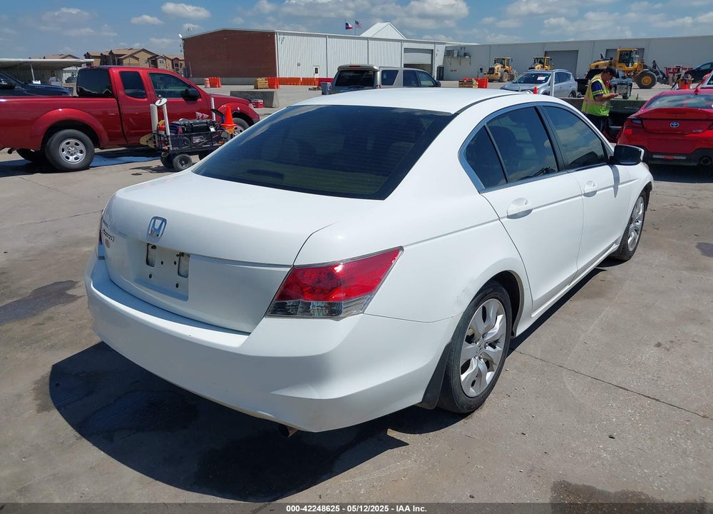 2009 HONDA ACCORD 2.4 EX VIN: 1HGCP26749A104878