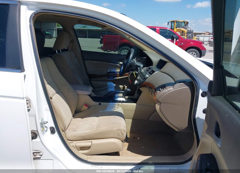 2009 HONDA ACCORD 2.4 EX VIN: 1HGCP26749A104878