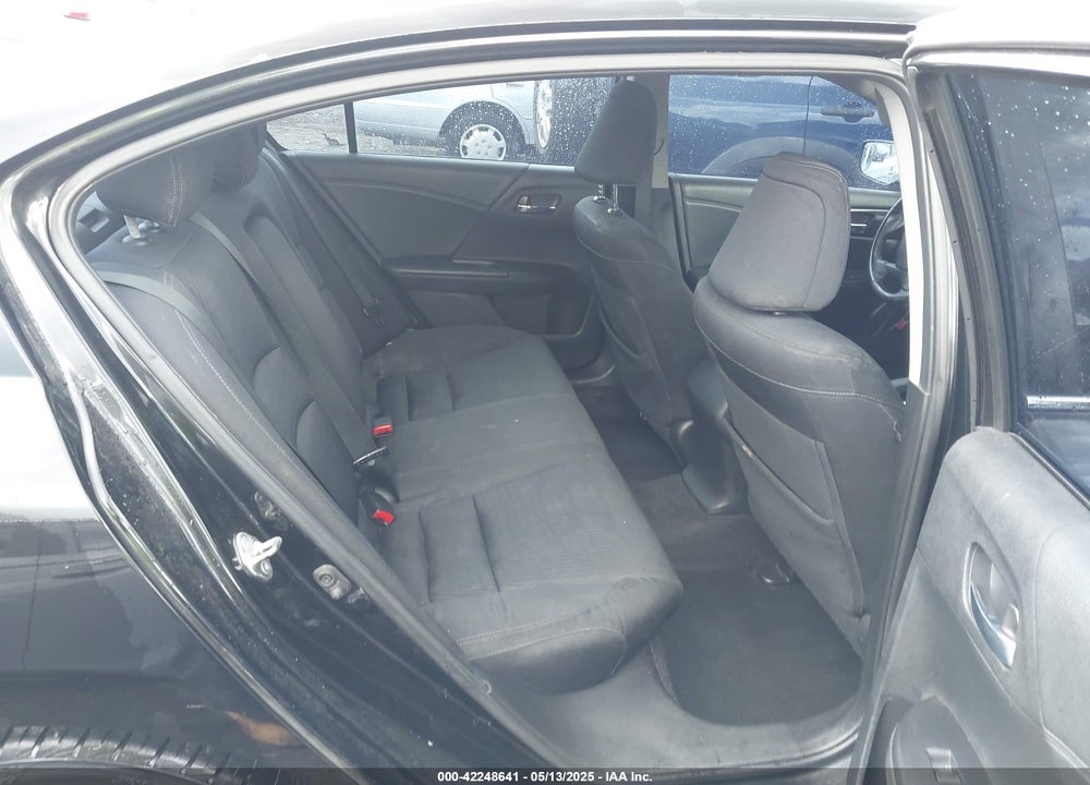 2015 HONDA ACCORD VIN: 1HGCR2F5XFA167617