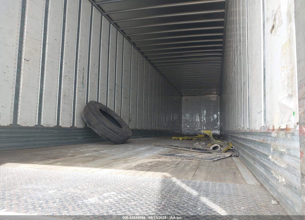 2018 UTILITY TRAILER MFG UNKNOWN VIN: 1UYVS2535J7302117