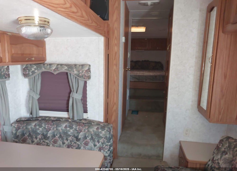 2002 COUGAR OTHER VIN: 4YDF2452X22030438