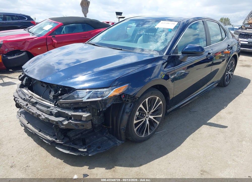 2019 TOYOTA CAMRY VIN: 4T1B11HK5KU852174