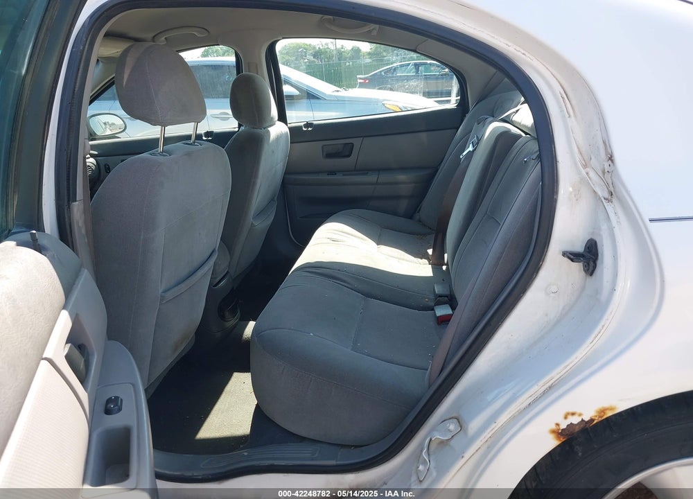 2005 MERCURY SABLE GS VIN: 1MEFM50U85A624529