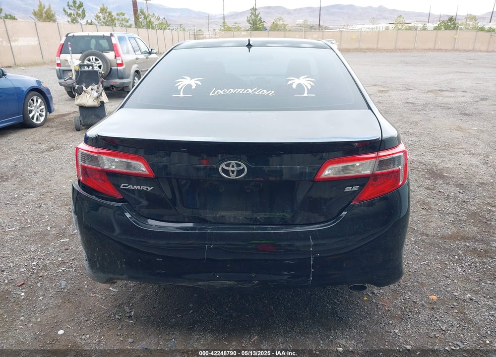 2013 TOYOTA CAMRY SE VIN: 4T1BF1FKXDU724682