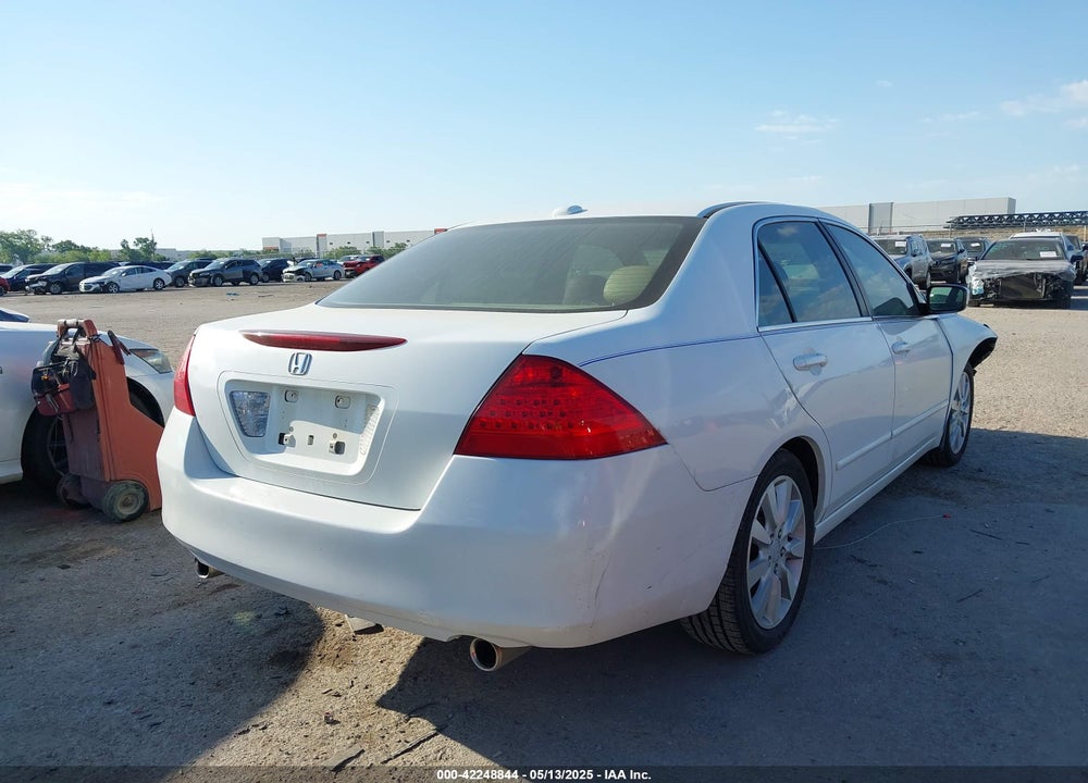2006 HONDA ACCORD 3.0 EX VIN: 1HGCM66556A056656