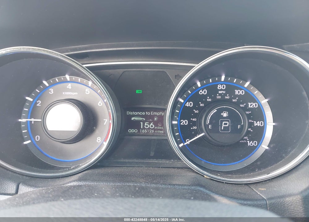2014 HYUNDAI SONATA VIN: 5NPEB4AC6EH831111