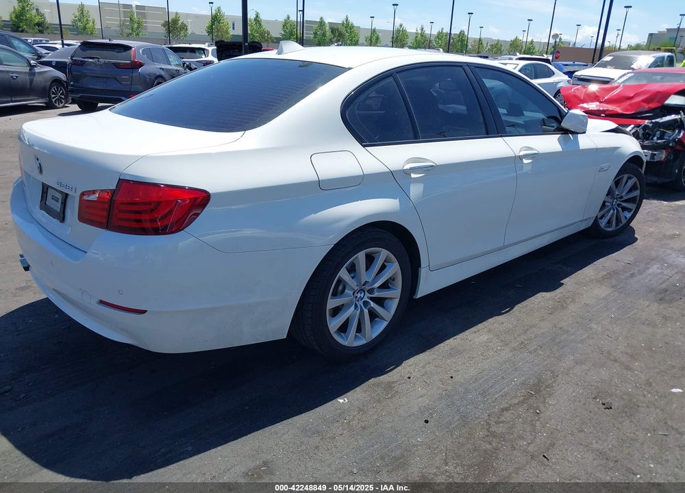 2012 BMW 5 SERIES VIN: WBAXG5C51CDX03681